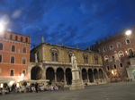 SX19428 Statue of Dante on Piazza dei Signori at night in Verona, Italy.jpg